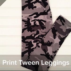 LulaRoe Tween Camo Leggings